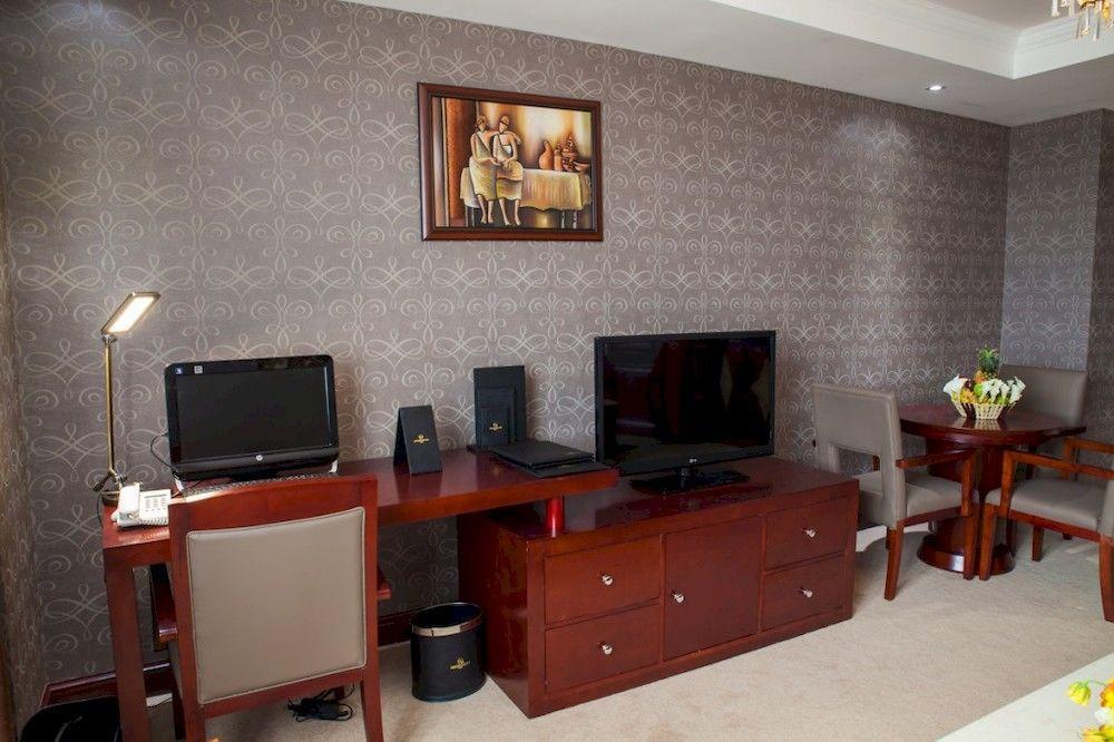 Grand Legacy Hotel Kigali Ngoại thất bức ảnh